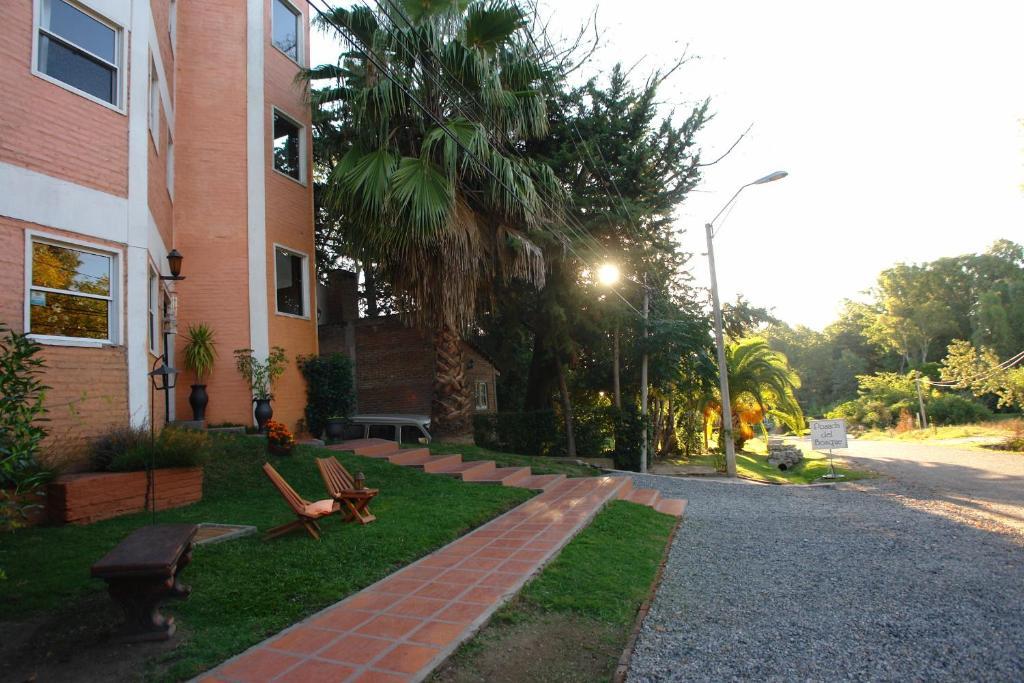 Posada Del Bosque Колония-дель-Сакраменто Экстерьер фото